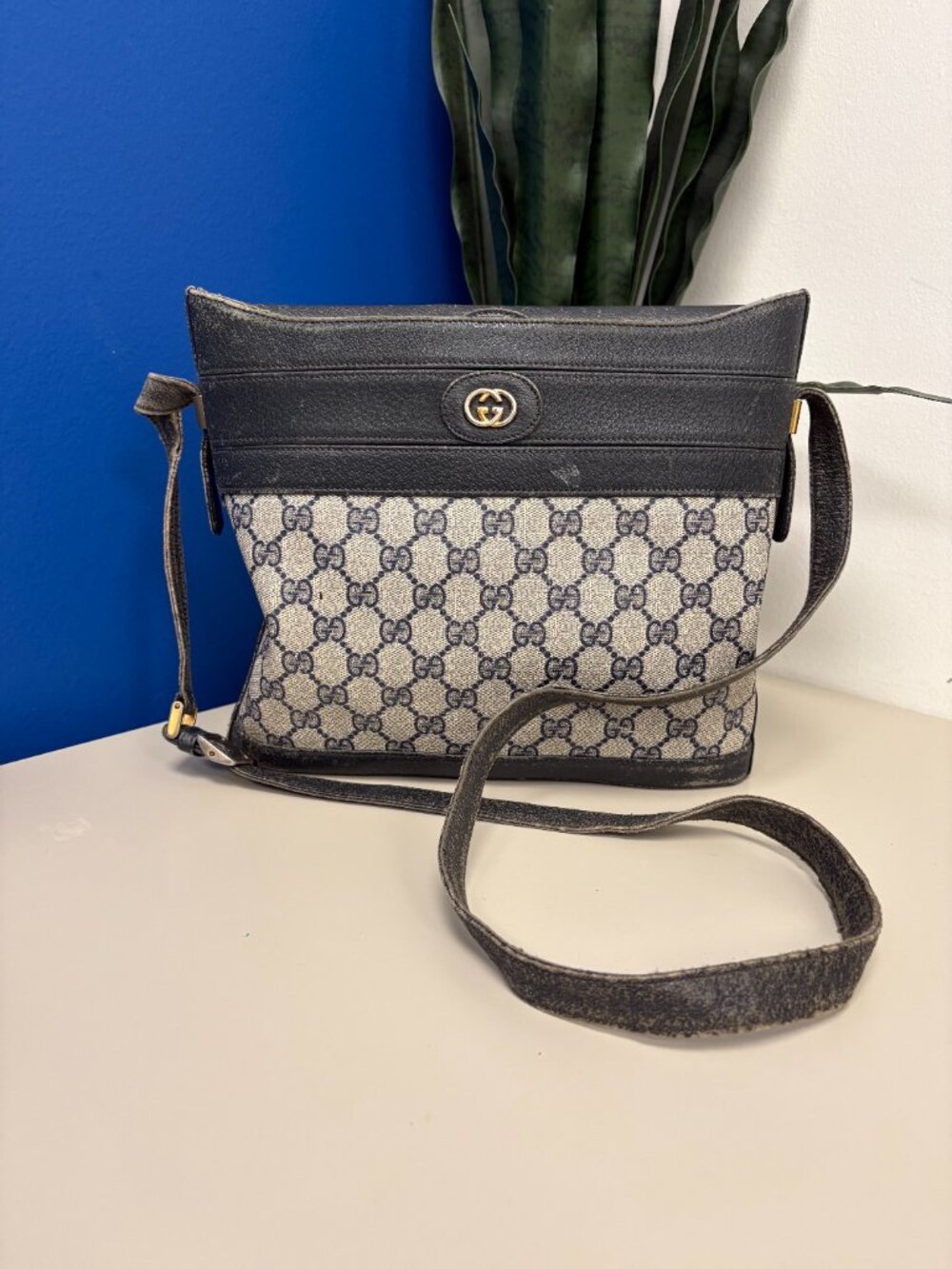 GUCCI Micro GG Supreme Shoulder Bag Blue Color